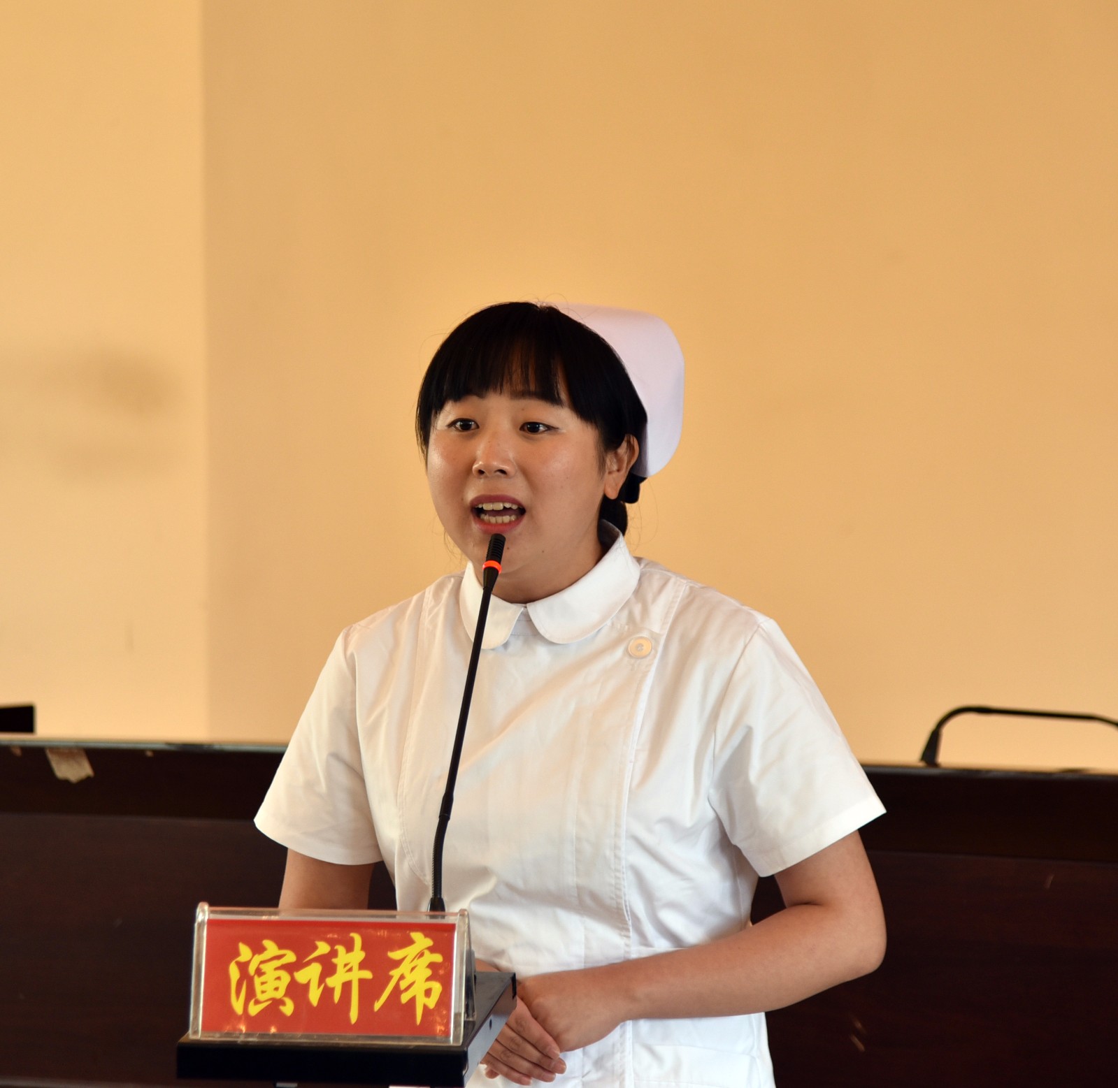 演讲比赛现场 (1).JPG